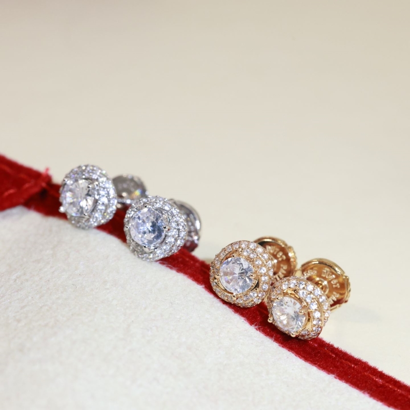 Ca*t1er earrings